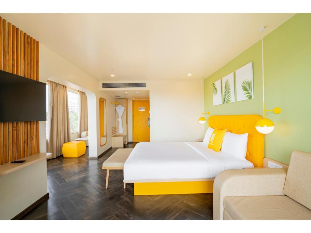 Bloom Hotel - Dona Paula Panaji Zimmer foto